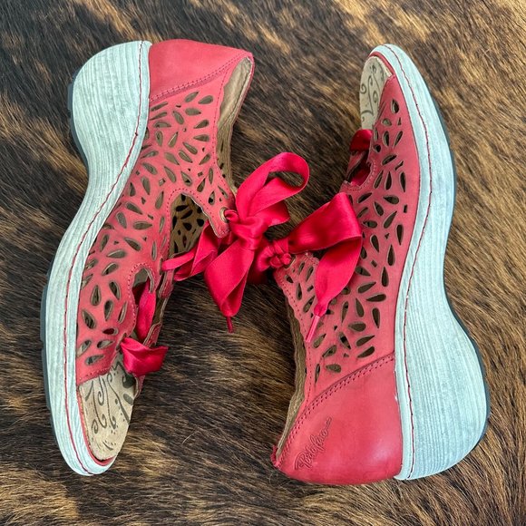 Portofino Red Leather Lace-up Sandals - Picture 3 of 10